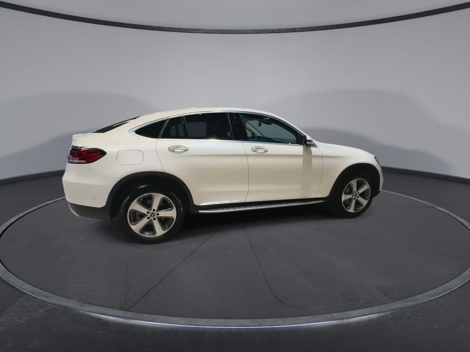 Thumbnail: 2023 Mercedes-Benz GLC - 12