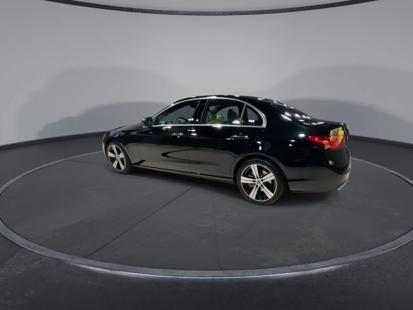 Thumbnail: 2025 Mercedes-Benz C-Class - 8