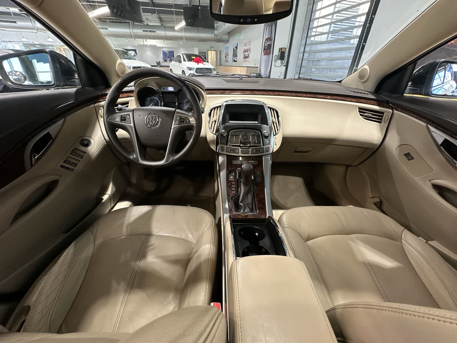 Thumbnail: 2010 Buick LaCrosse - 22