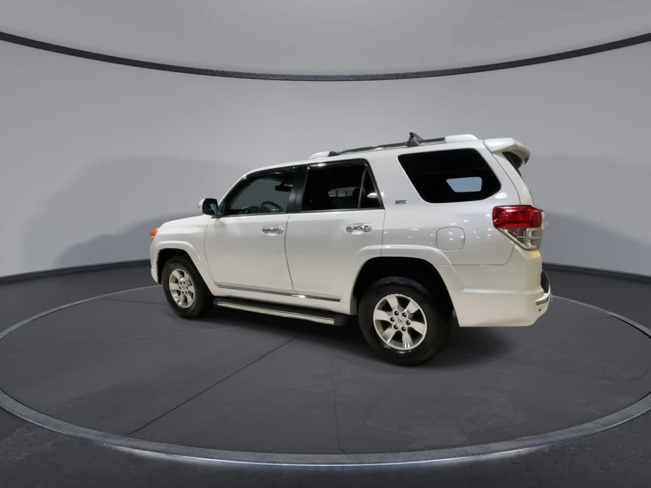 Thumbnail: 2011 Toyota 4Runner - 9