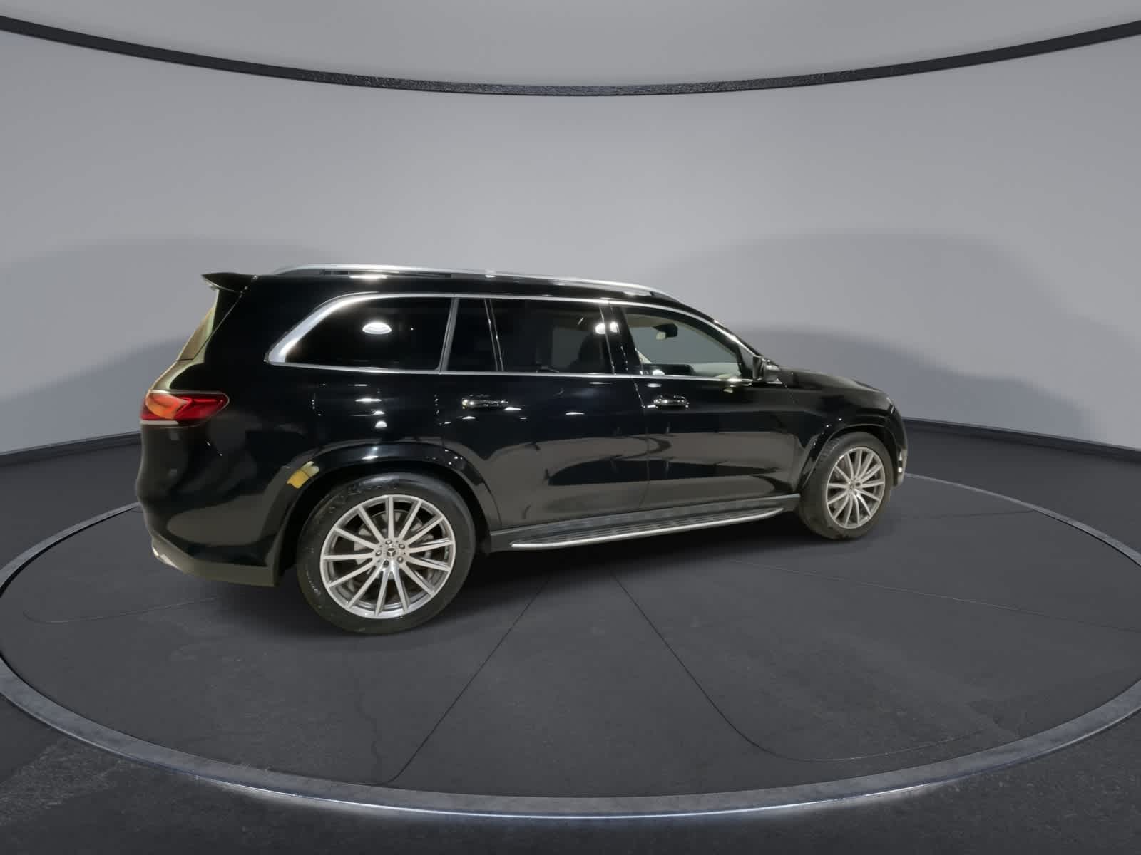 Thumbnail: 2022 Mercedes-Benz GLS - 12