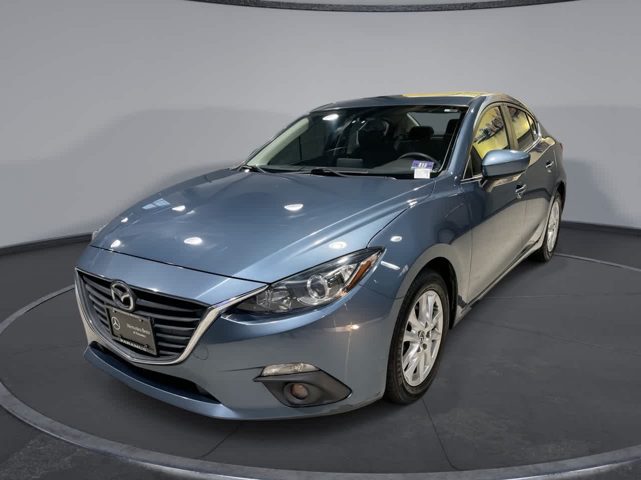 2016 Mazda Mazda3 i Touring -
                  Paramus, NJ