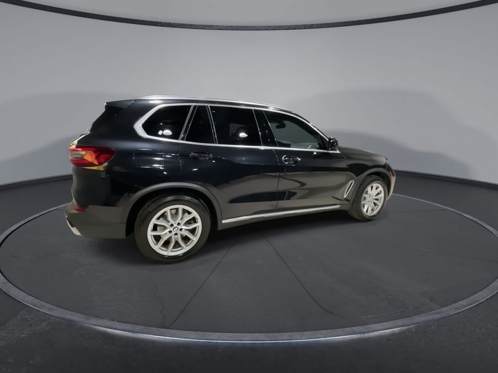 Thumbnail: 2020 BMW X5 - 12