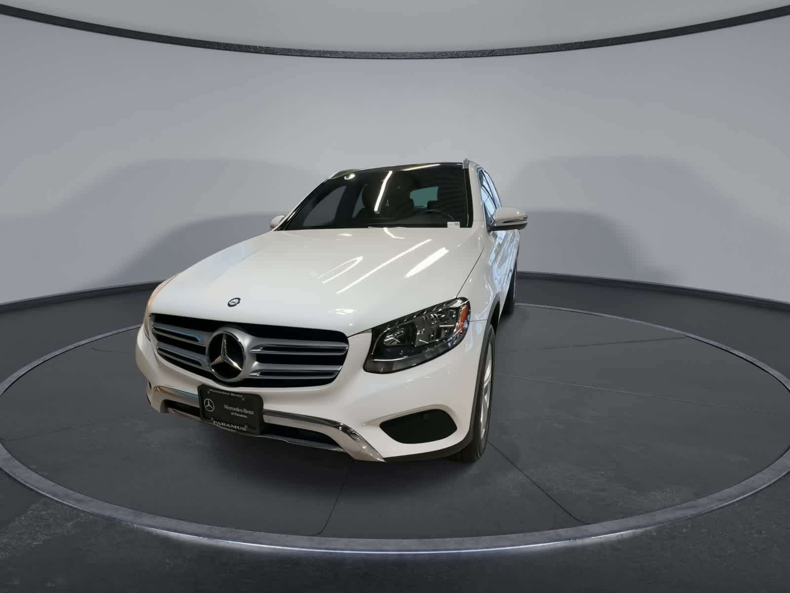 Thumbnail: 2017 Mercedes-Benz GLC - 4