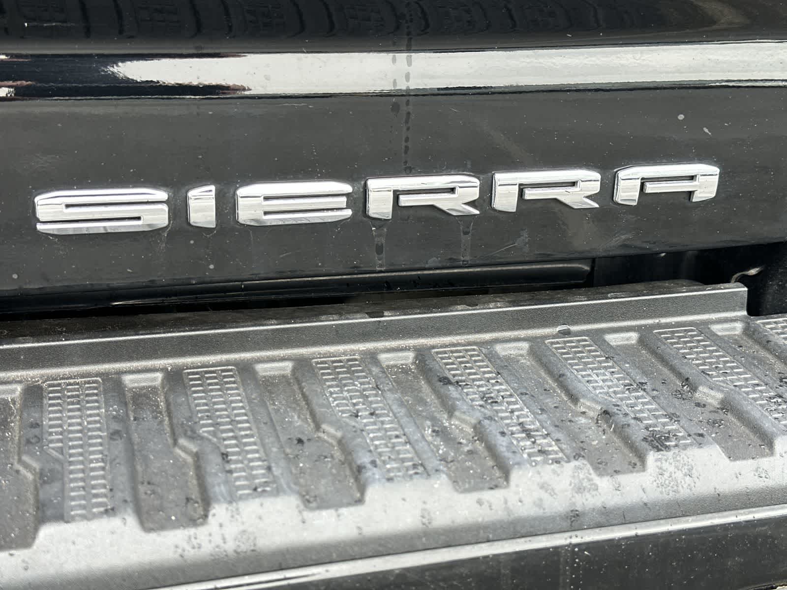 Thumbnail: 2022 GMC Sierra 3500 - 19