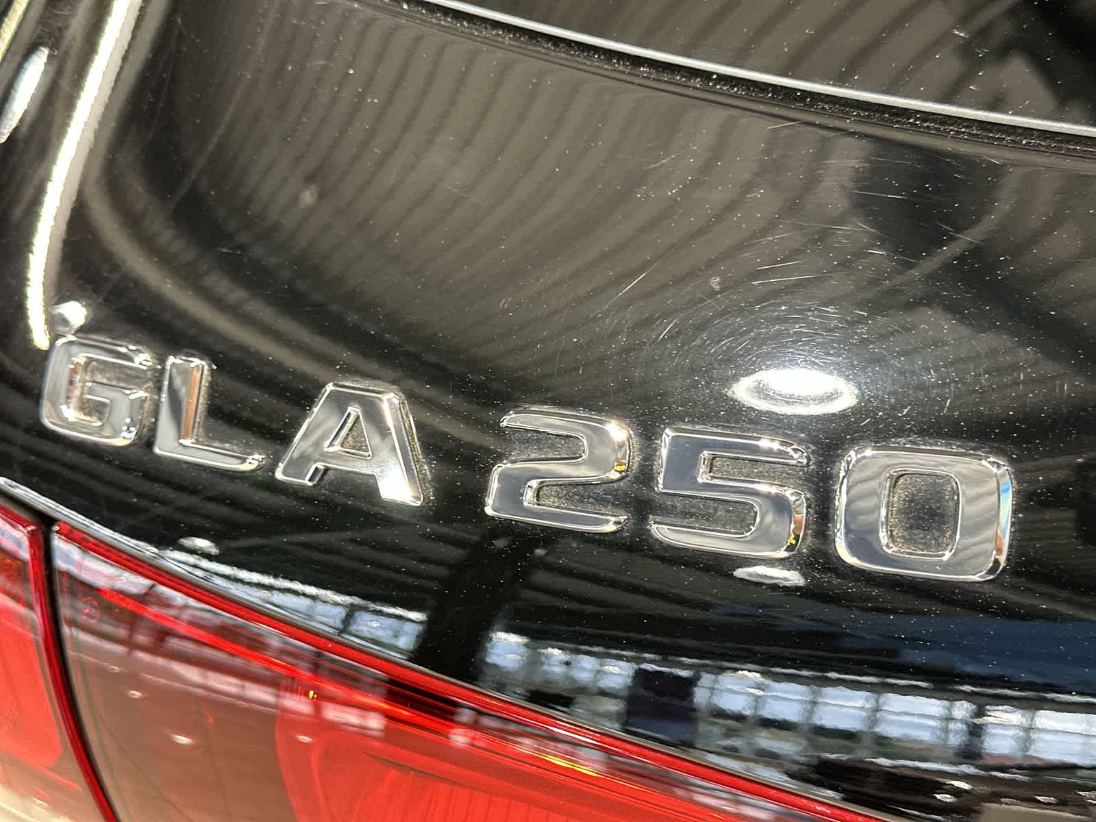 Thumbnail: 2023 Mercedes-Benz GLA - 19