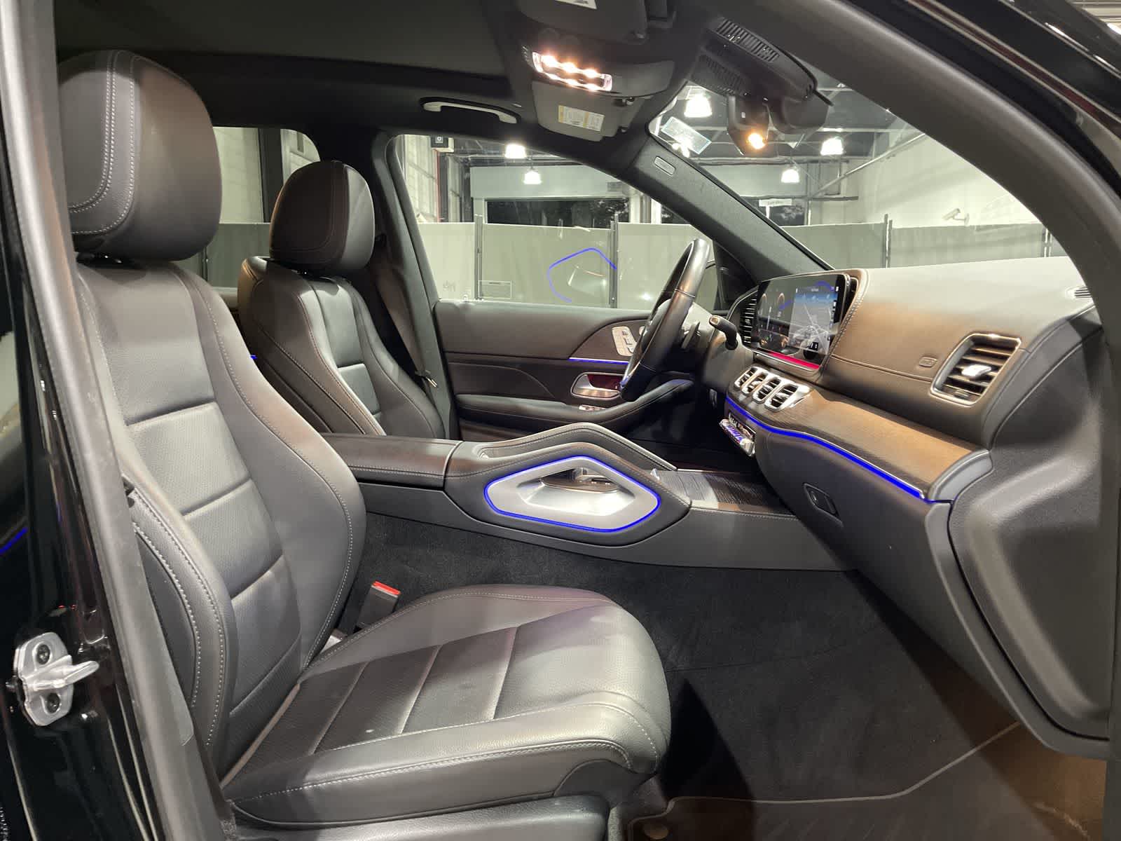 Thumbnail: 2022 Mercedes-Benz GLS - 26