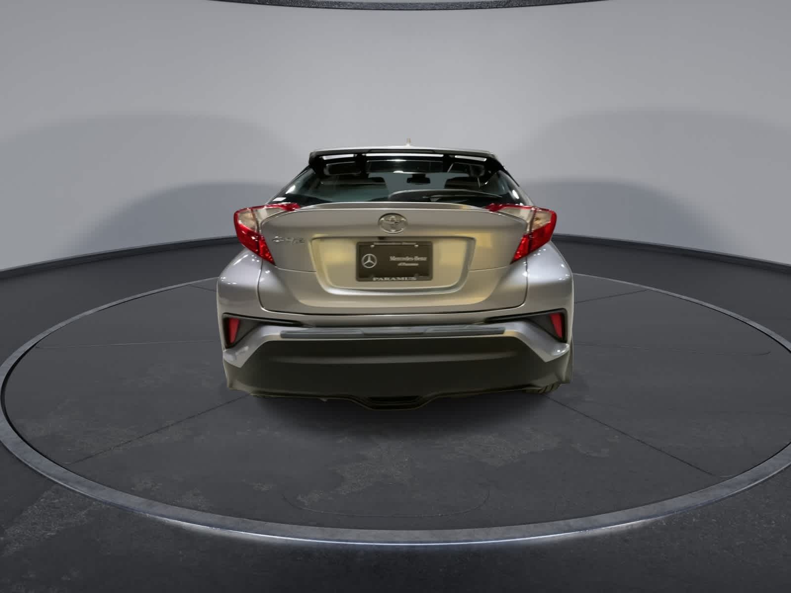 Thumbnail: 2019 Toyota C-HR - 10