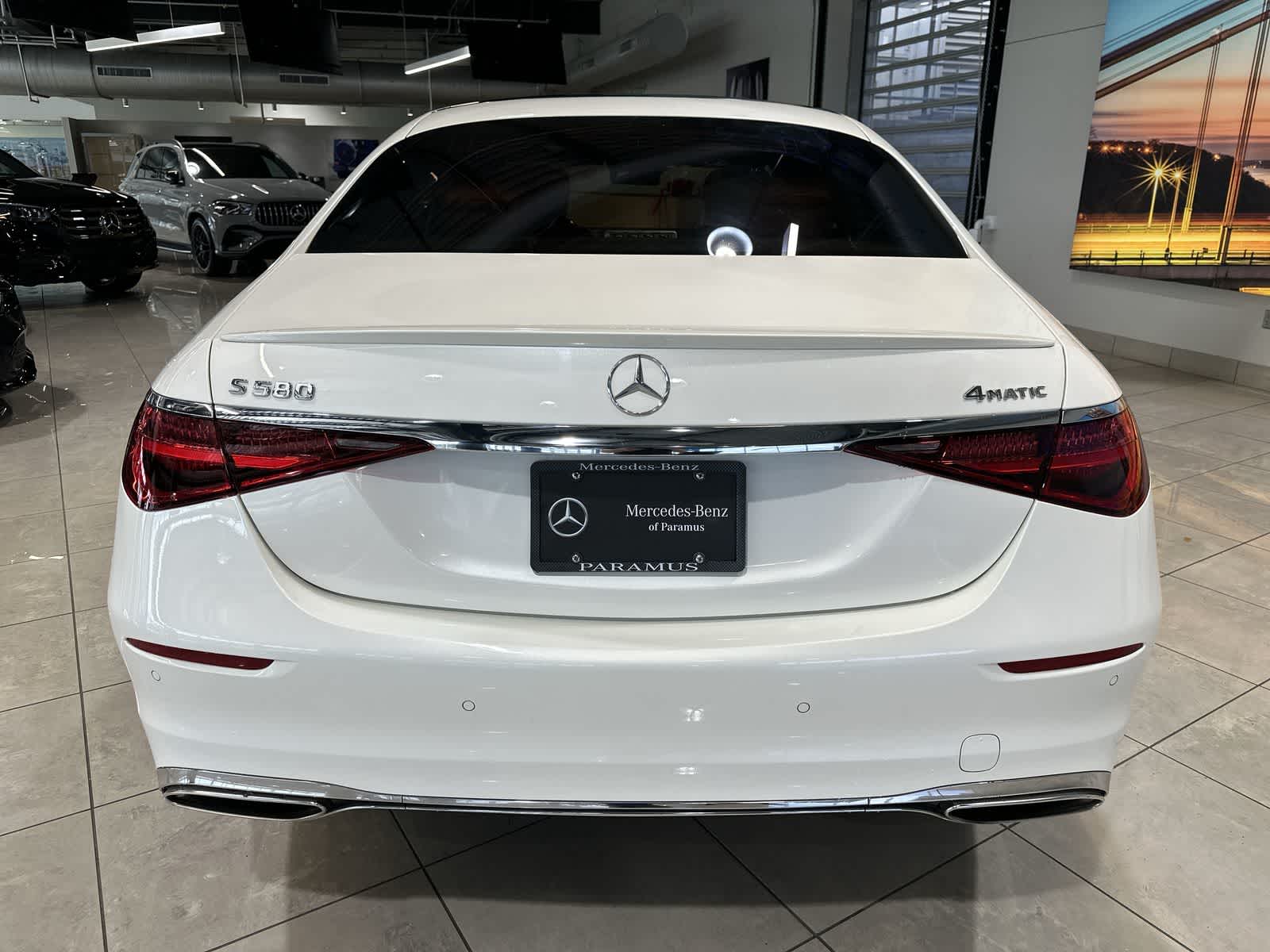 Thumbnail: 2021 Mercedes-Benz S-Class - 17