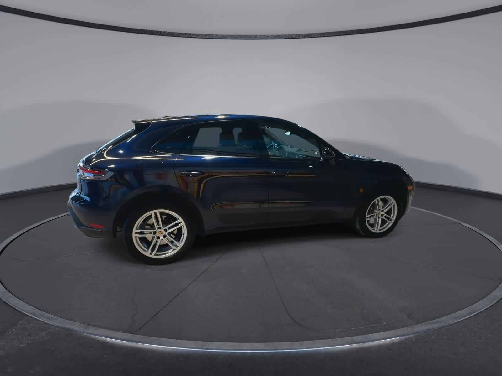 Thumbnail: 2022 Porsche Macan - 12