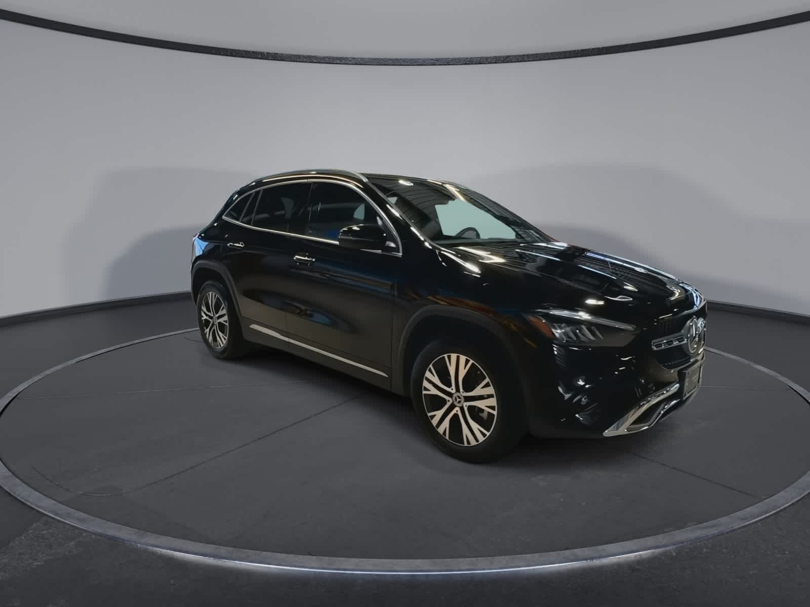 Thumbnail: 2026 Mercedes-Benz GLA - 2