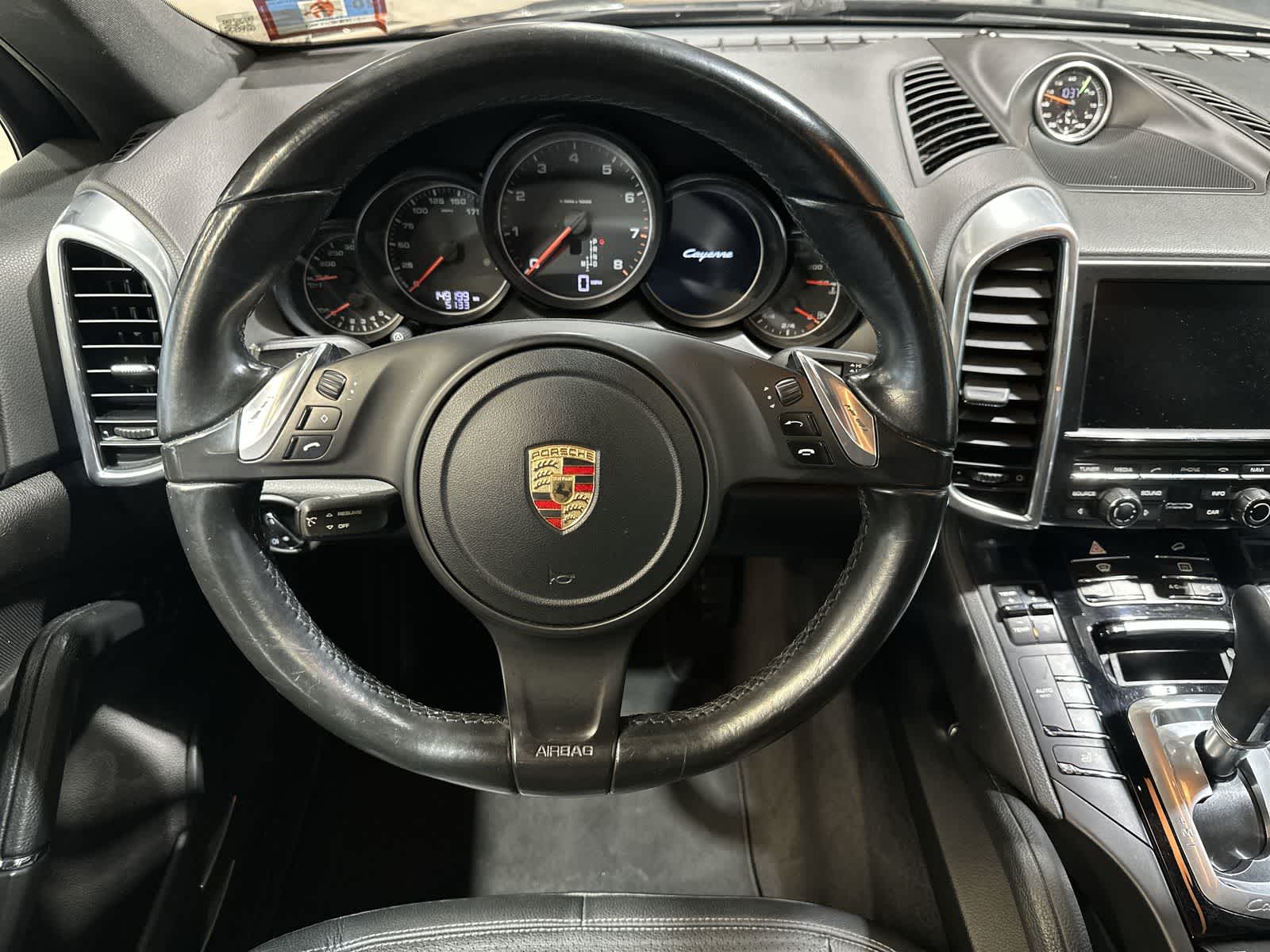 Thumbnail: 2014 Porsche Cayenne - 27