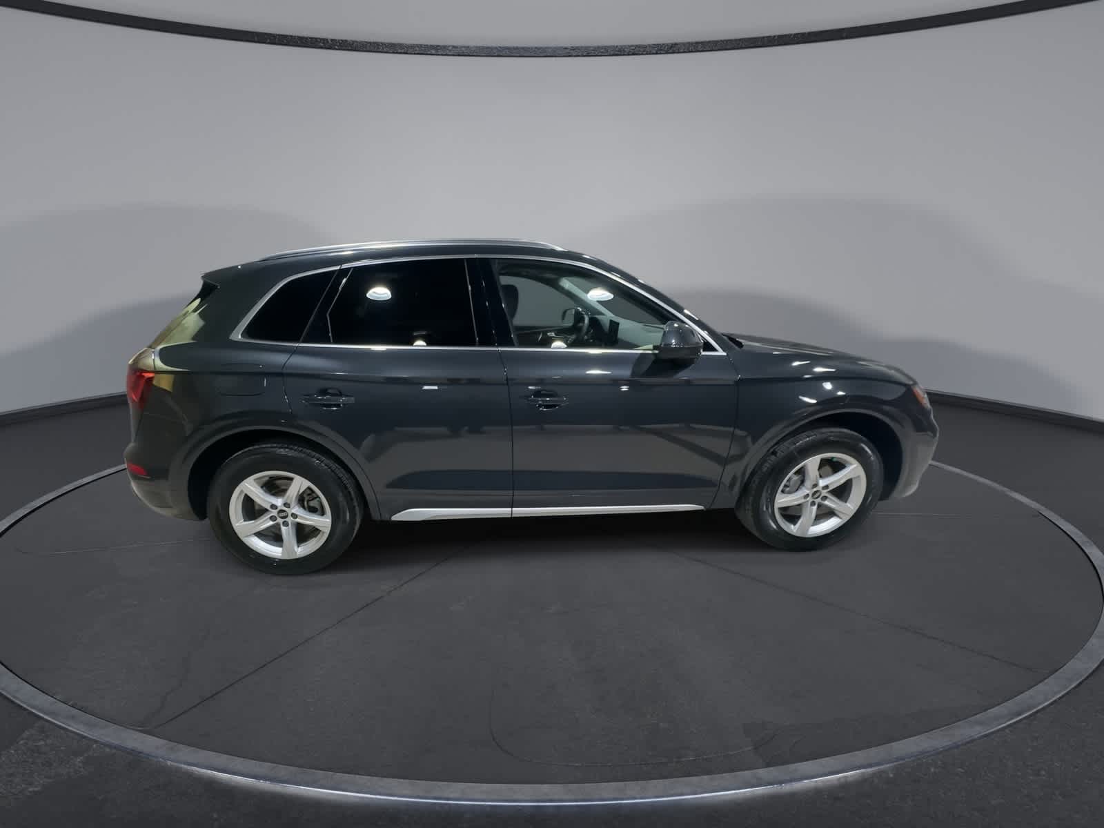 Thumbnail: 2023 Audi Q5 - 13