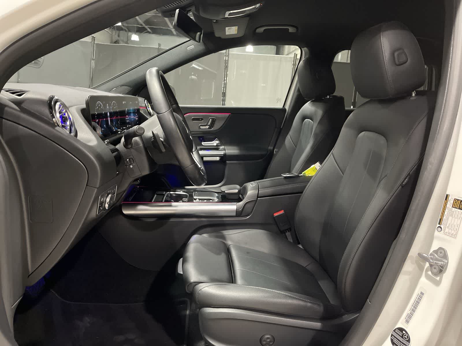 Thumbnail: 2023 Mercedes-Benz GLA - 23