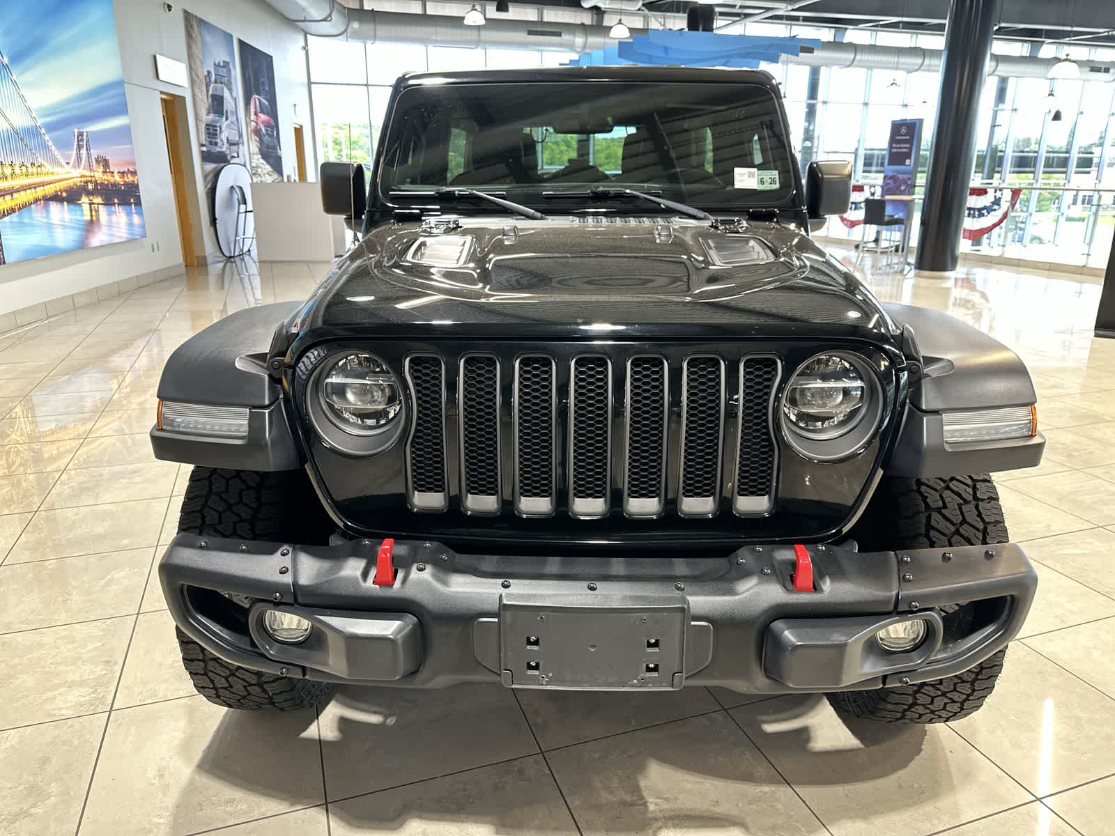 Thumbnail: 2021 Jeep Wrangler - 18
