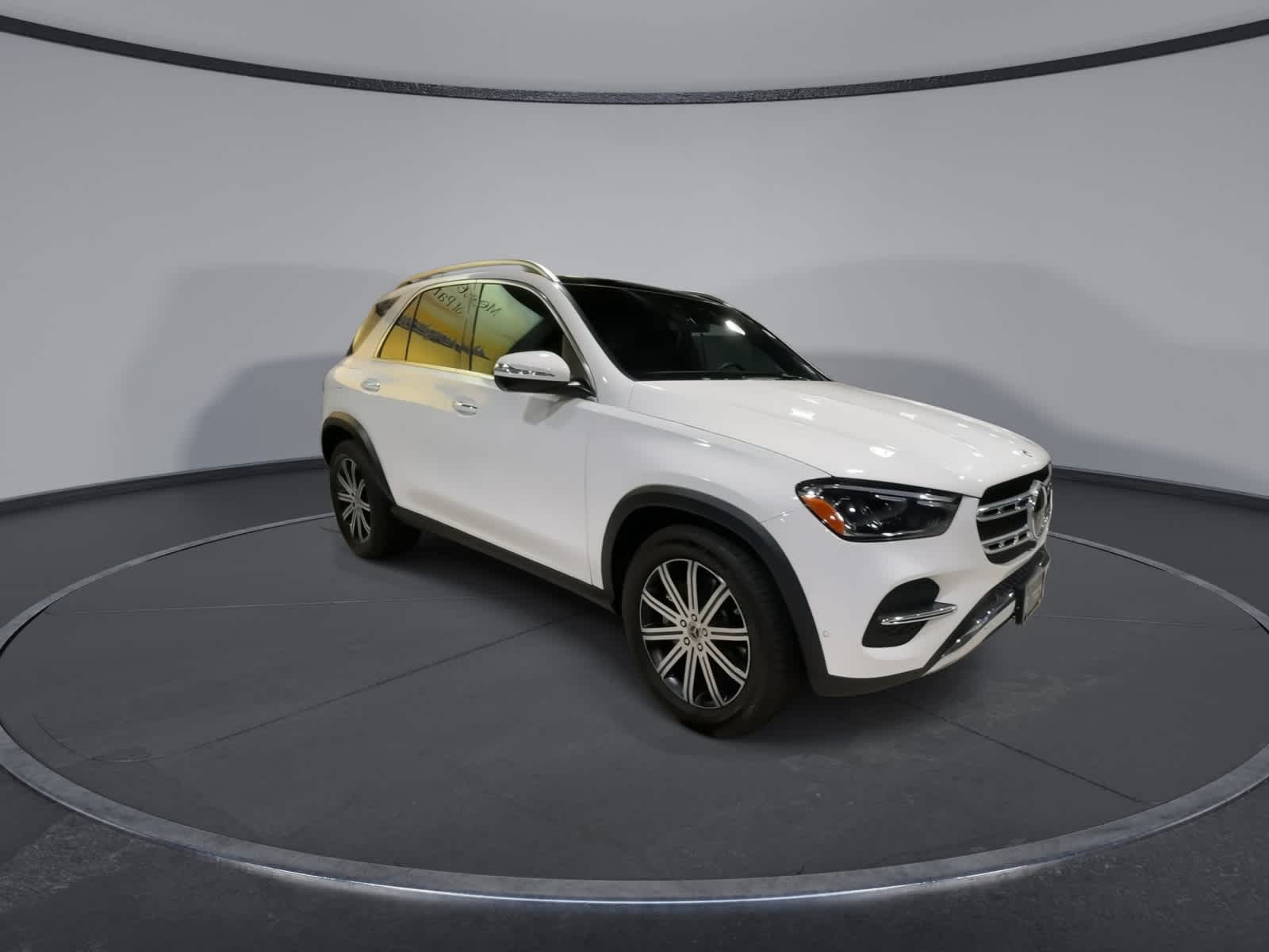 Thumbnail: 2025 Mercedes-Benz GLE - 13