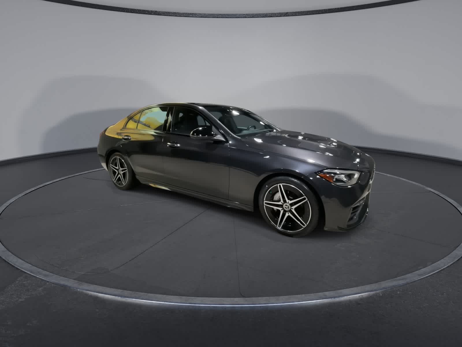 Thumbnail: 2023 Mercedes-Benz C-Class - 2