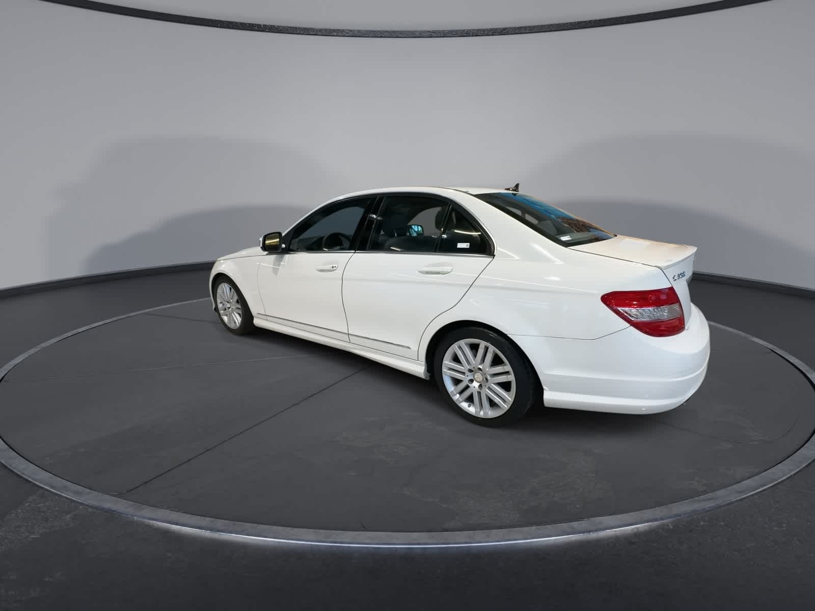 Thumbnail: 2008 Mercedes-Benz C-Class - 8