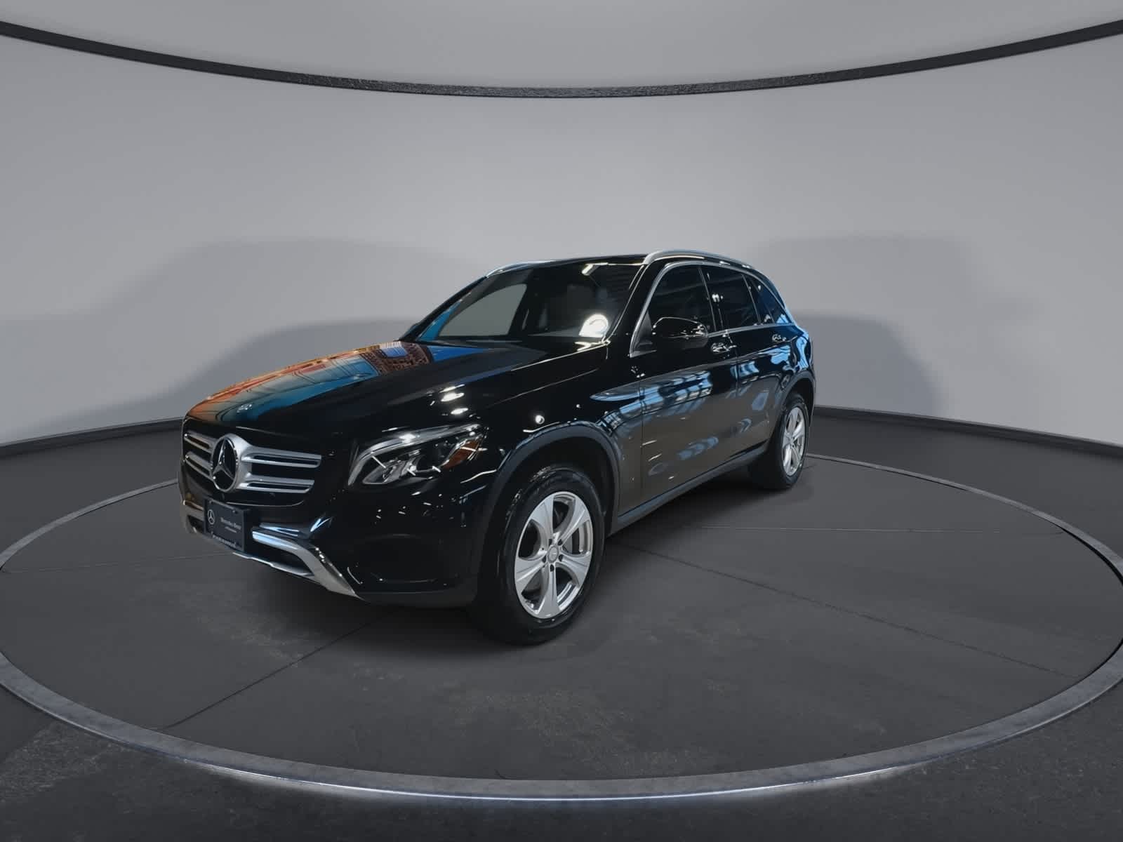 Thumbnail: 2017 Mercedes-Benz GLC - 5