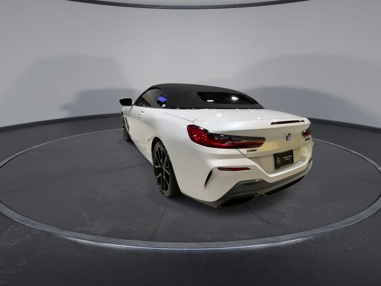 Thumbnail: 2019 BMW 8 Series - 9