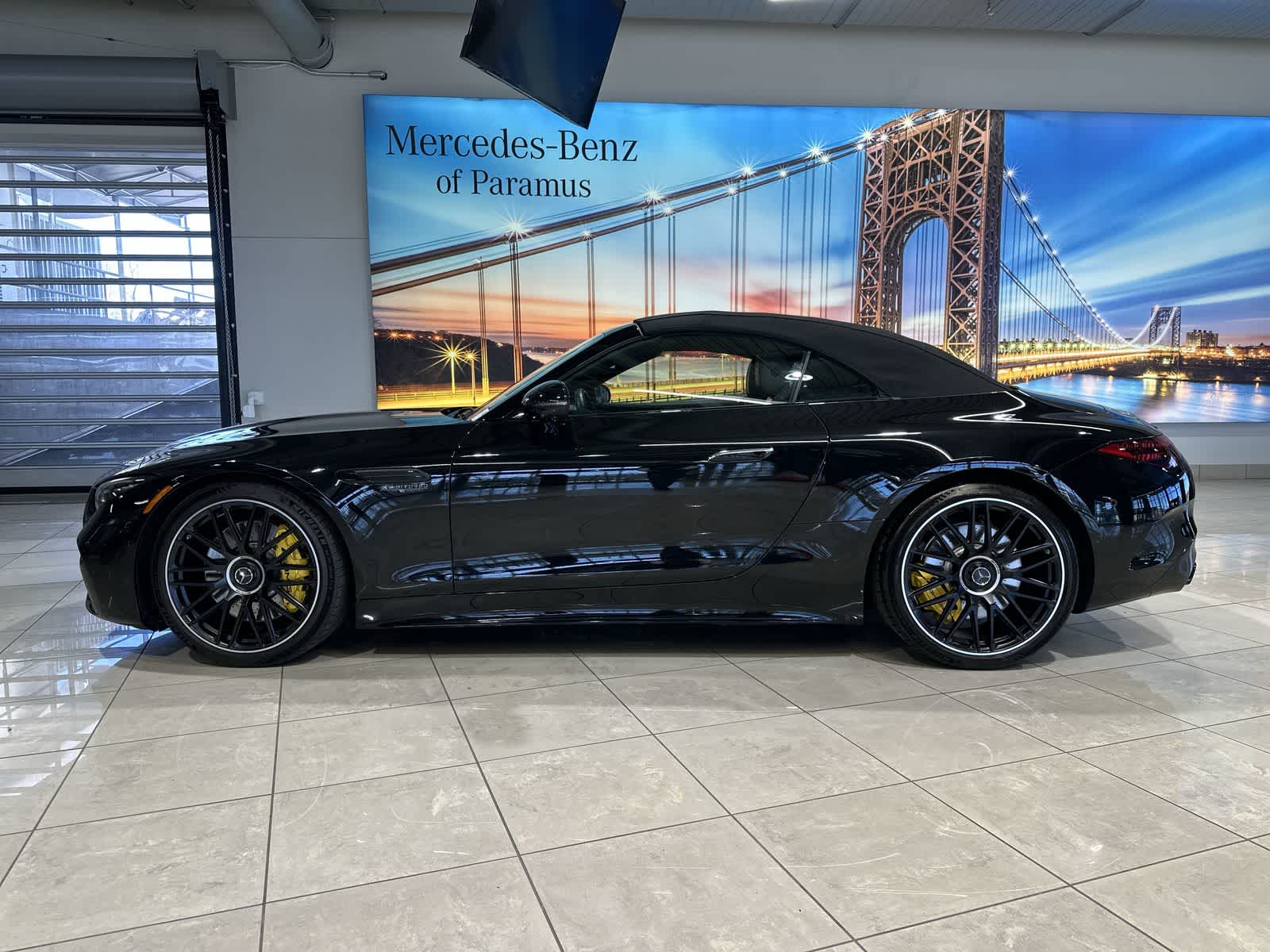 Thumbnail: 2022 Mercedes-Benz SL-Class - 15