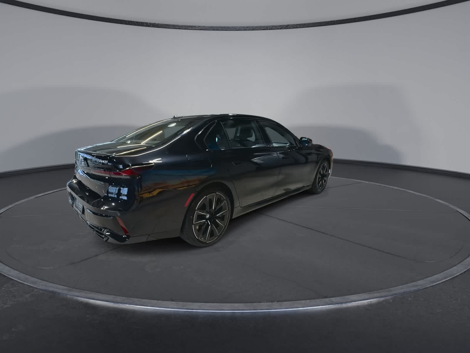 Thumbnail: 2023 BMW 7 Series - 11