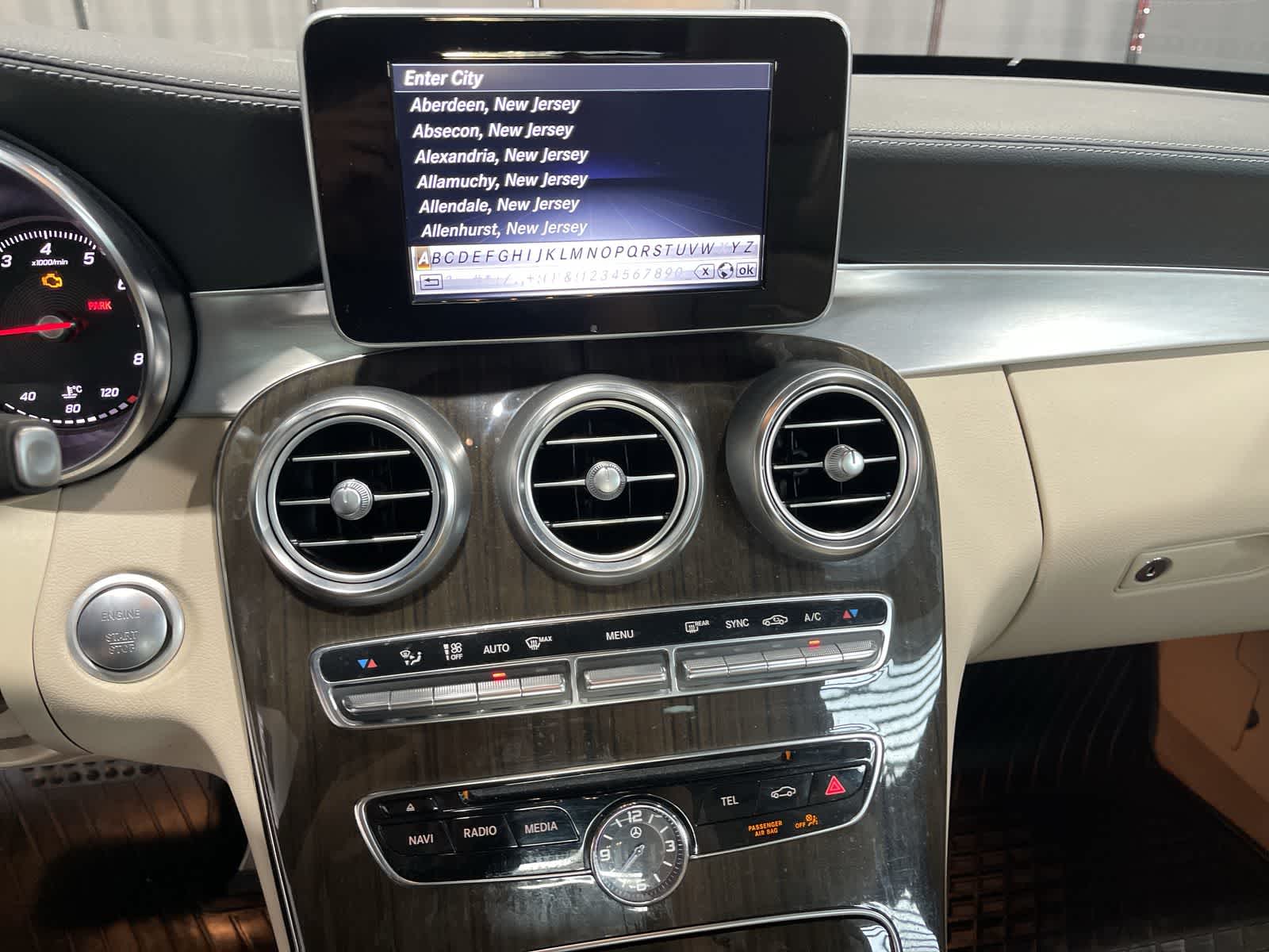 Thumbnail: 2017 Mercedes-Benz C-Class - 28