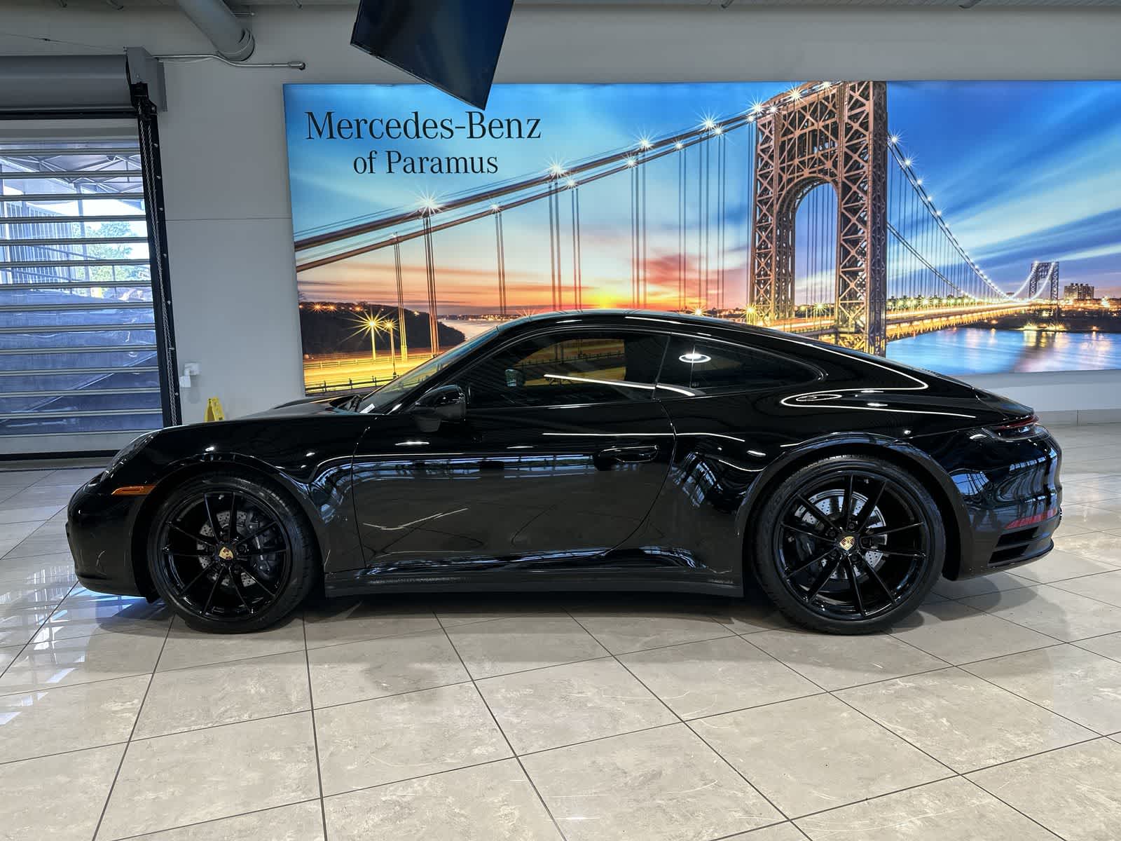 Thumbnail: 2021 Porsche 911 - 14