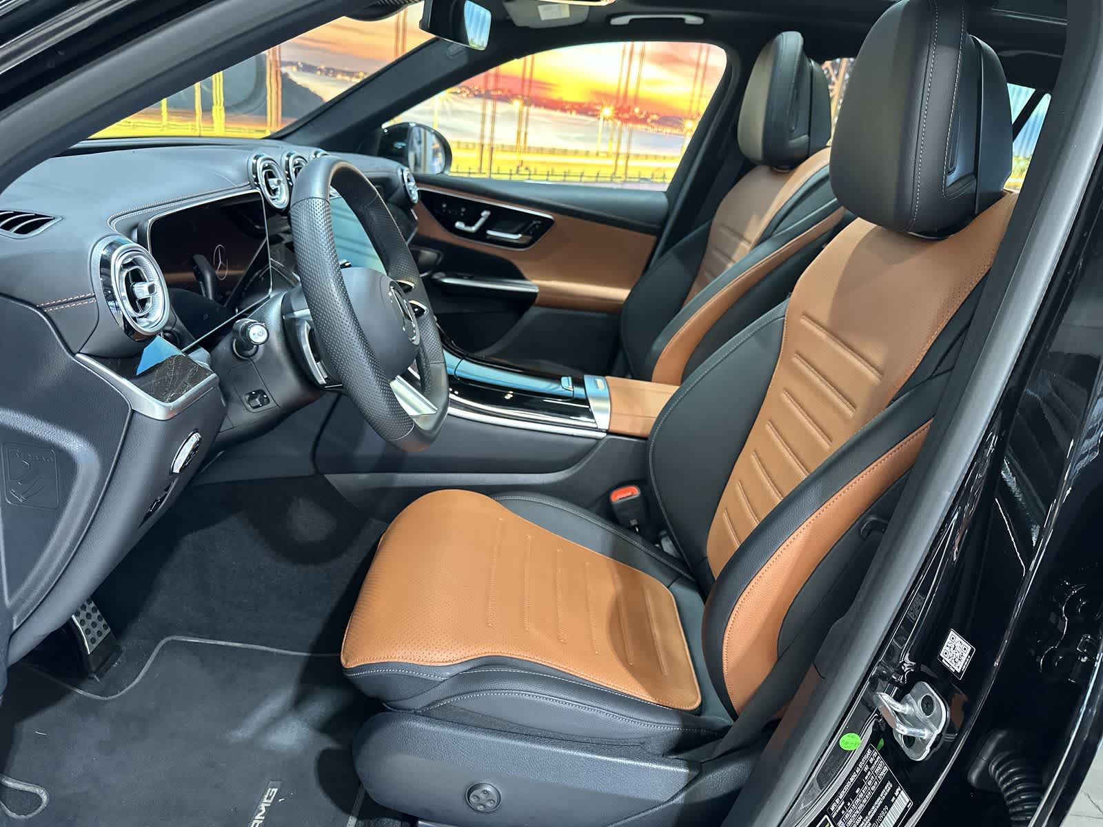 Thumbnail: 2026 Mercedes-Benz GLC - 23