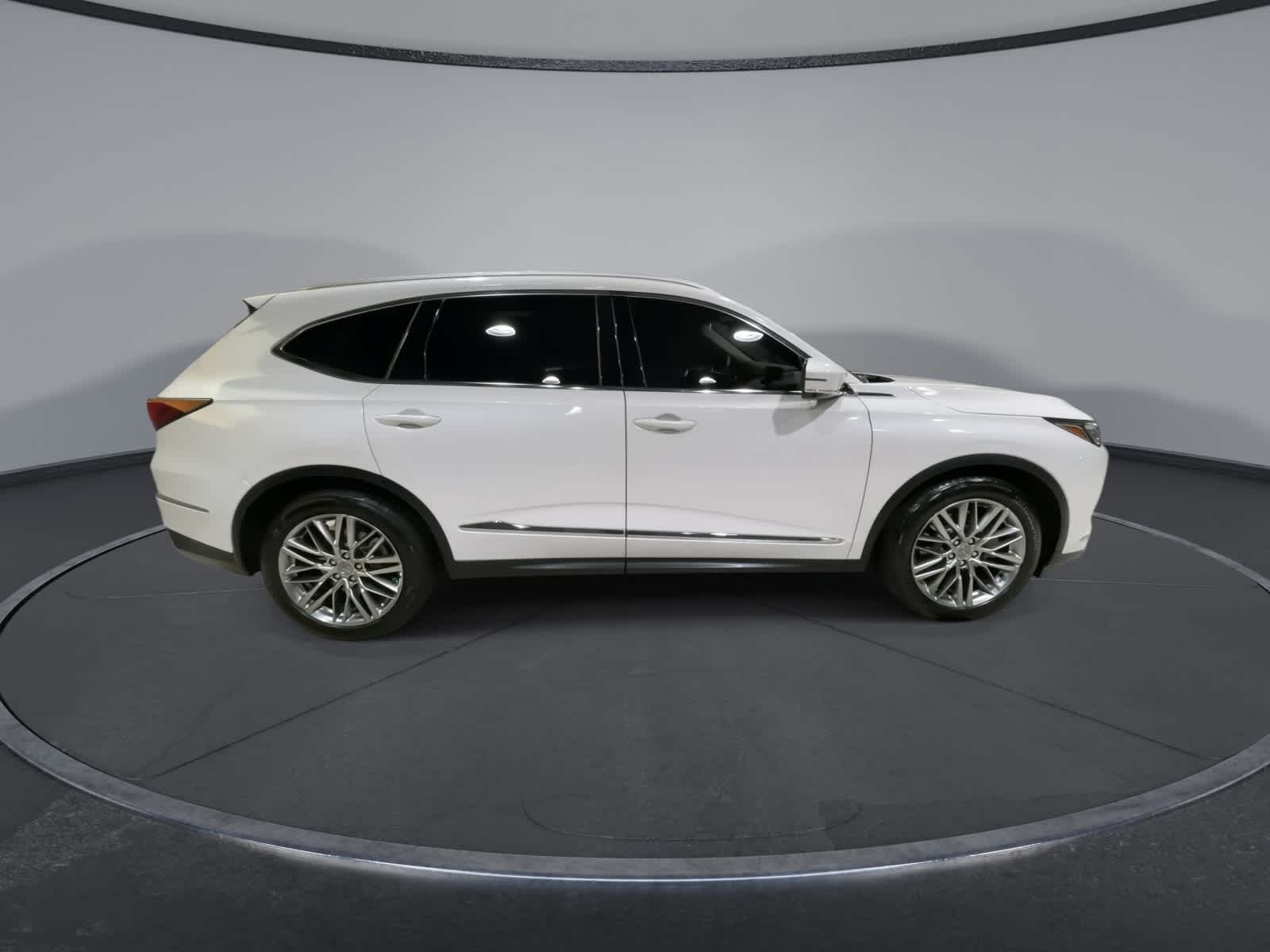 Thumbnail: 2023 Acura MDX - 13