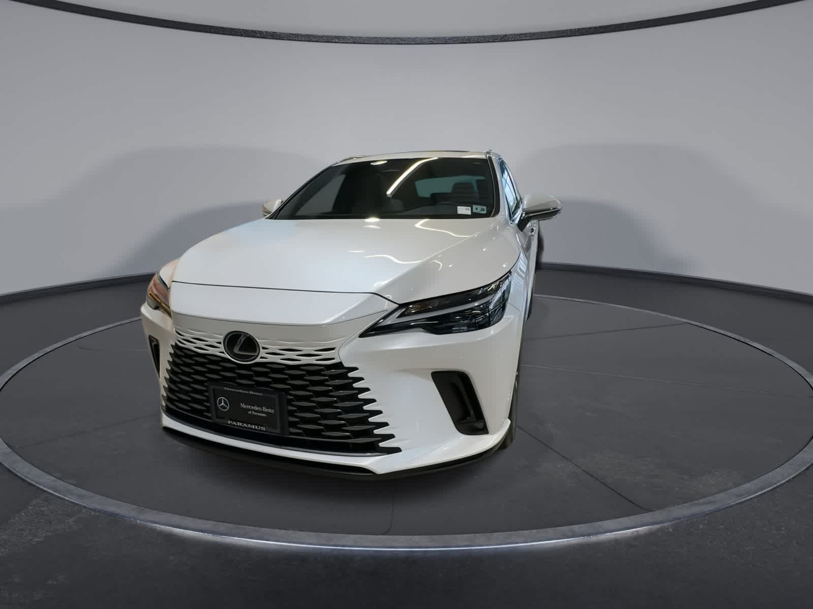 Thumbnail: 2023 Lexus RX - 4
