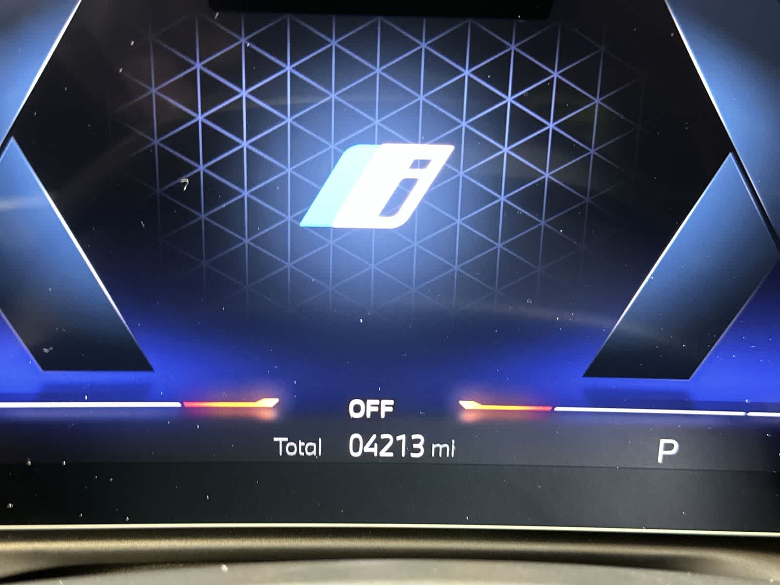 Thumbnail: 2025 BMW i4 - 30