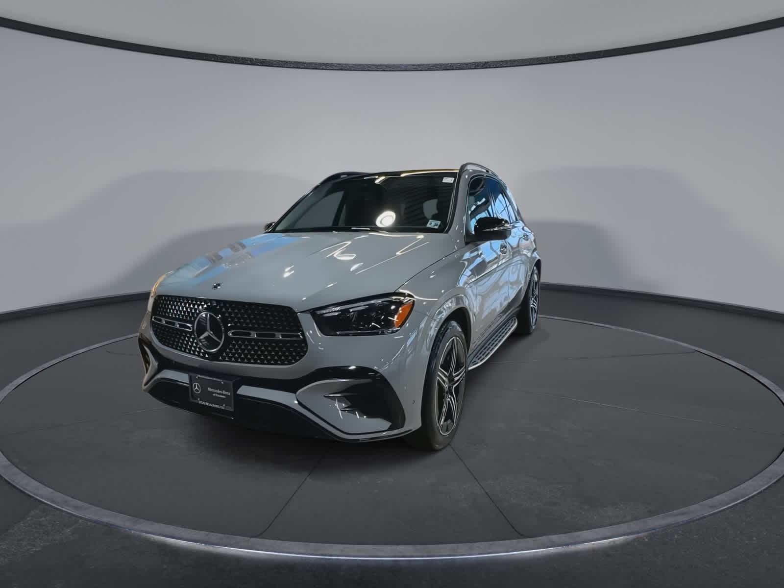 Thumbnail: 2026 Mercedes-Benz GLE - 5