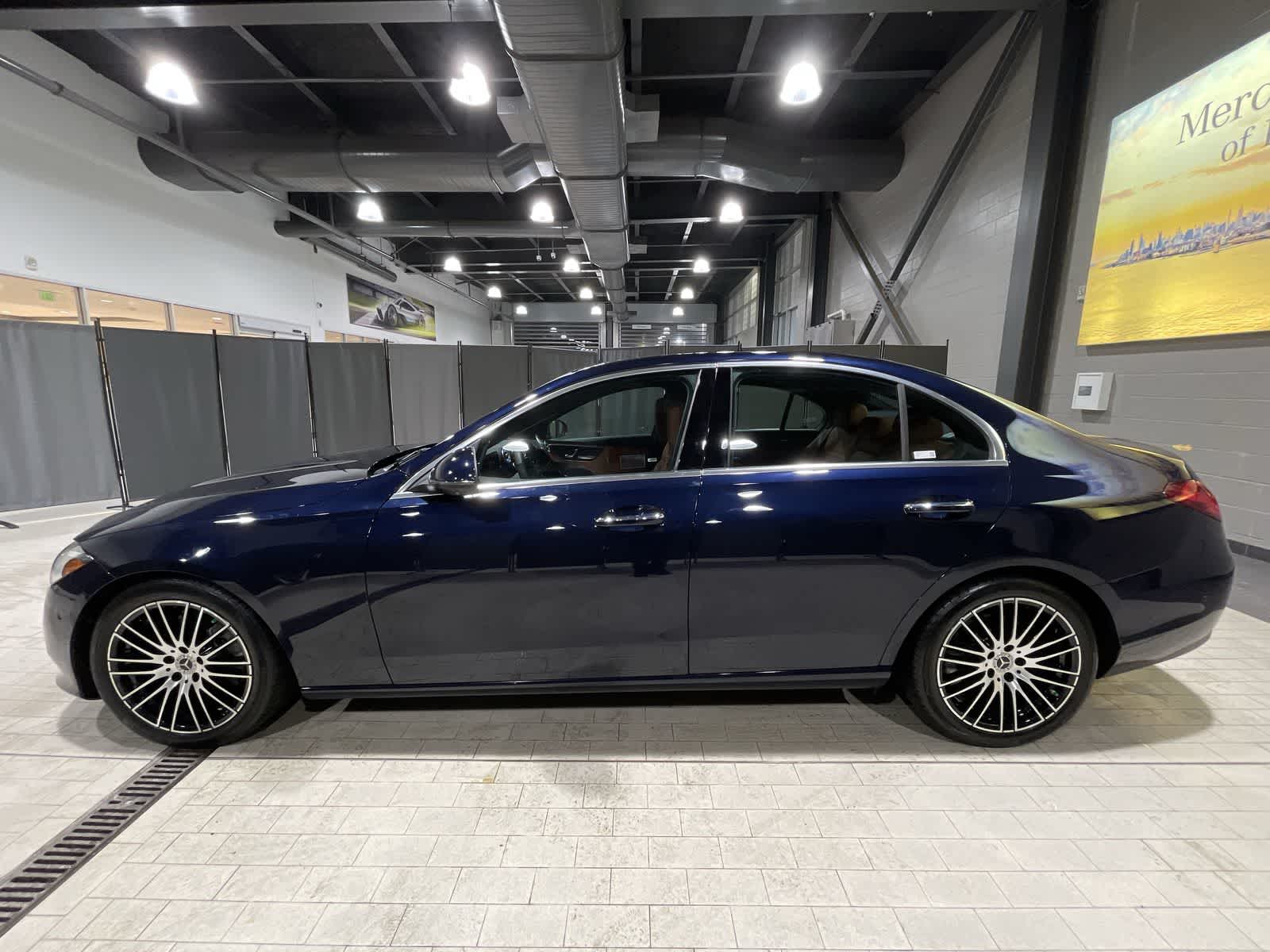 Thumbnail: 2022 Mercedes-Benz C-Class - 15