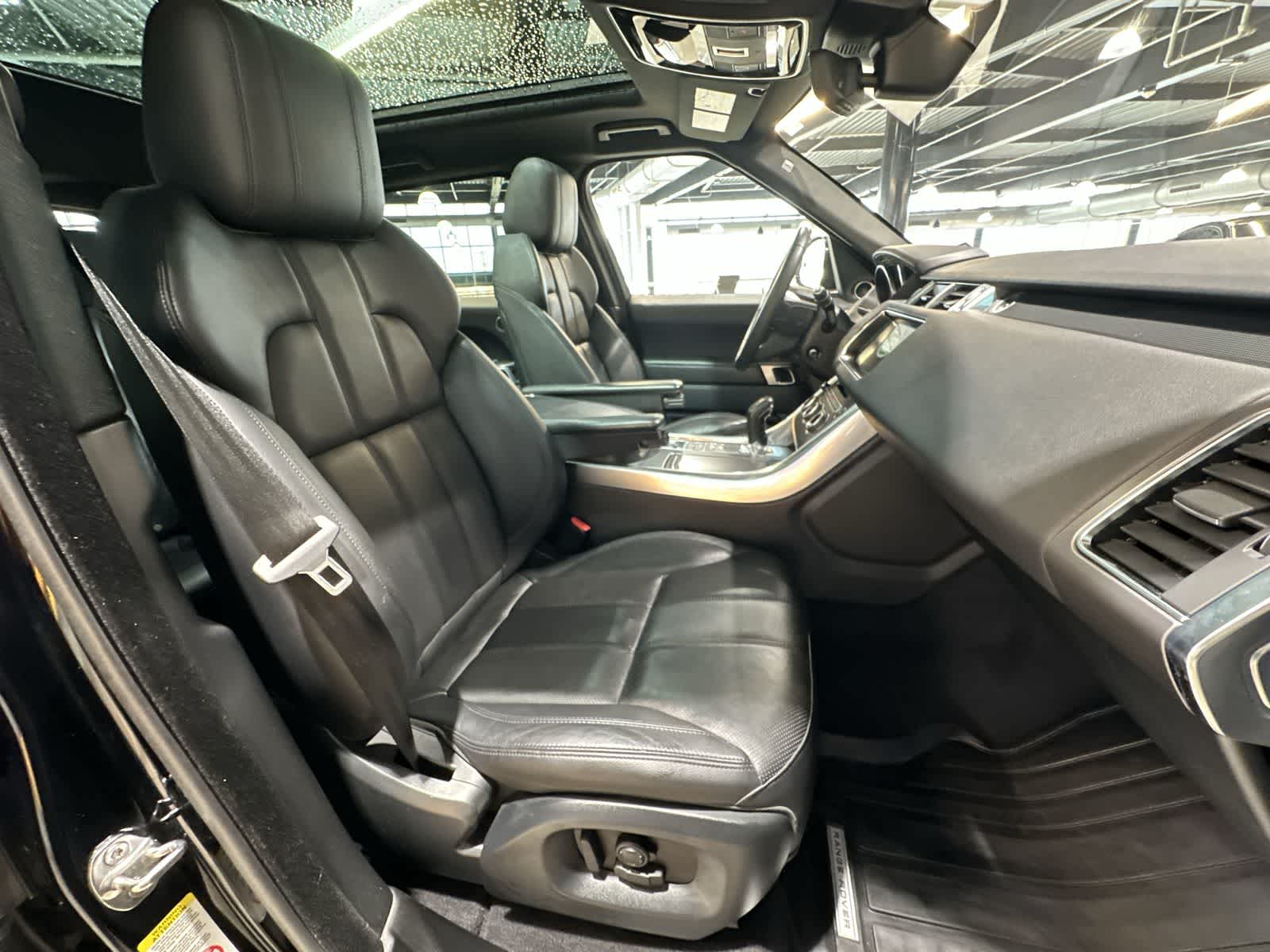 Thumbnail: 2017 Land Rover Range Rover Sport - 26