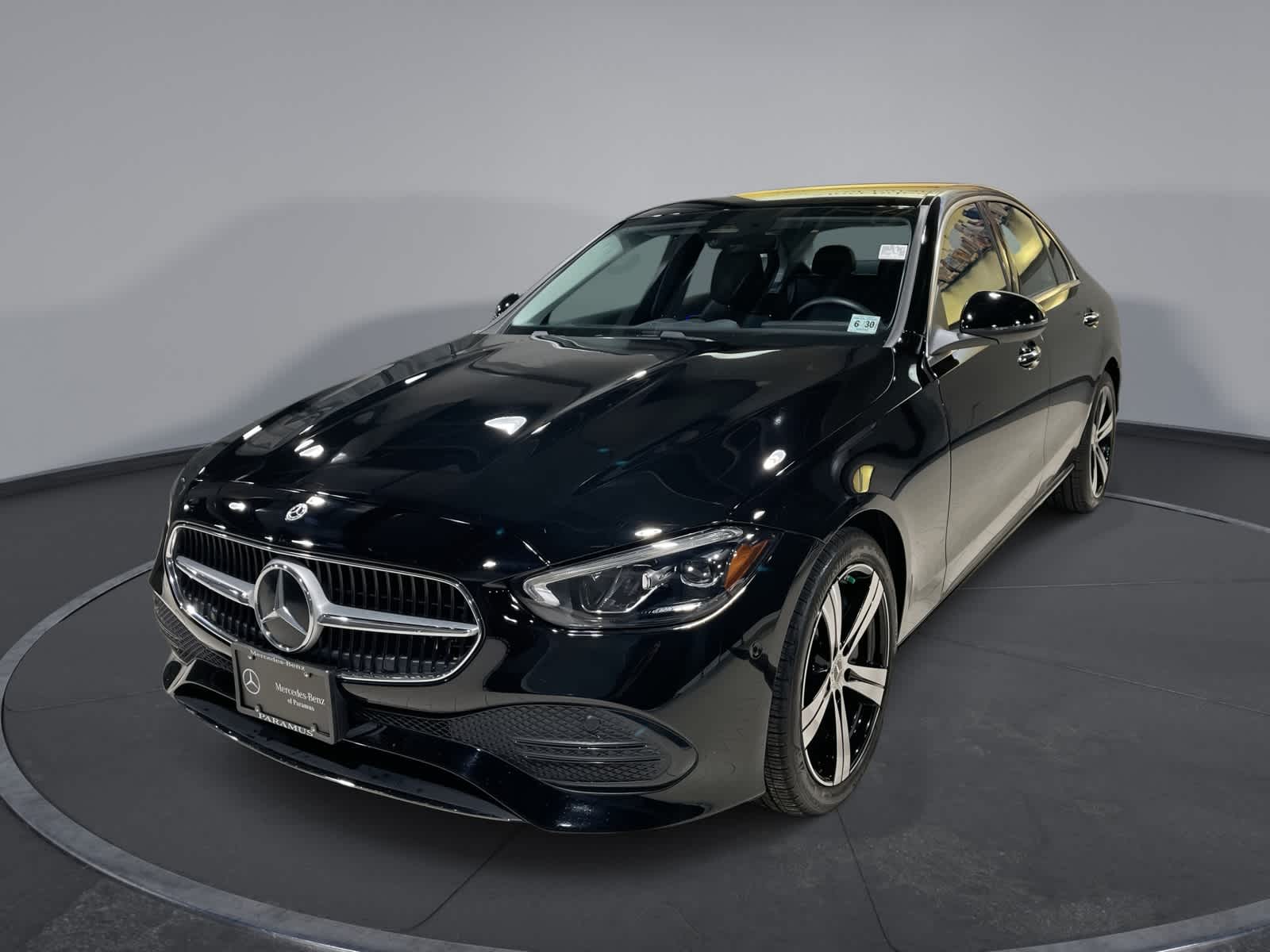 2025 Mercedes-Benz C-Class Sedan C 300's photo