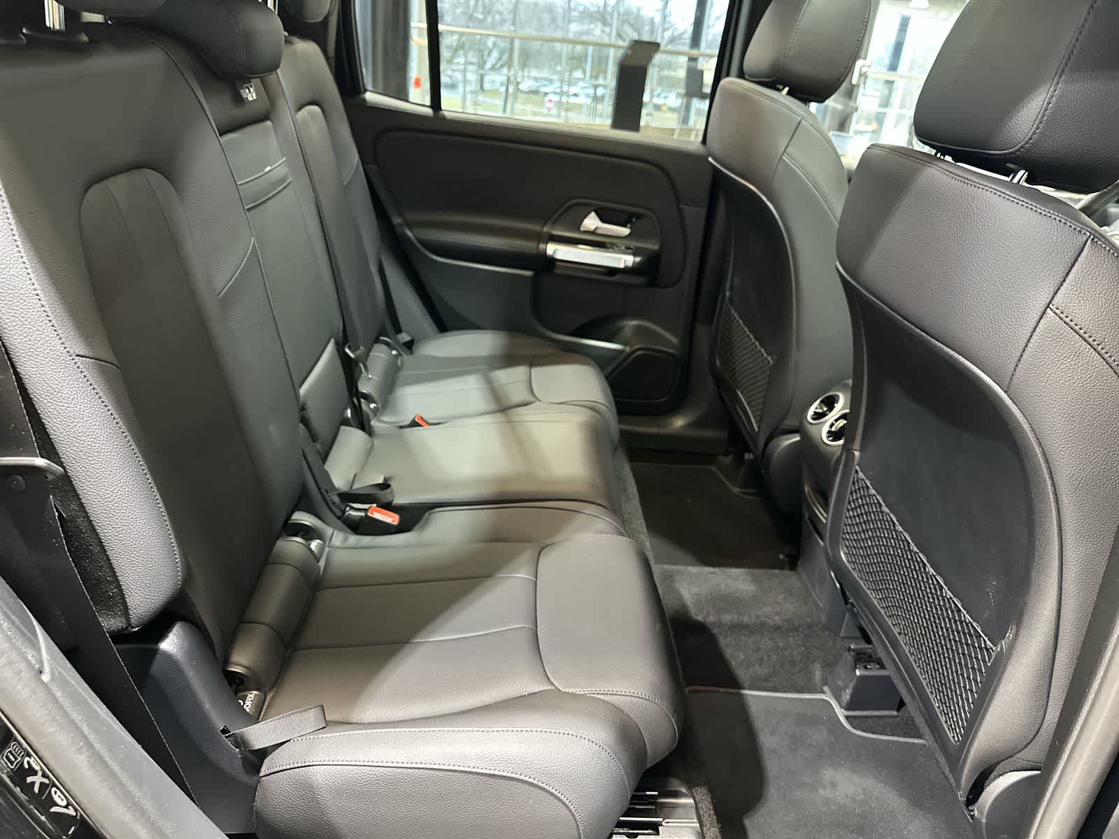 Thumbnail: 2025 Mercedes-Benz GLB - 25