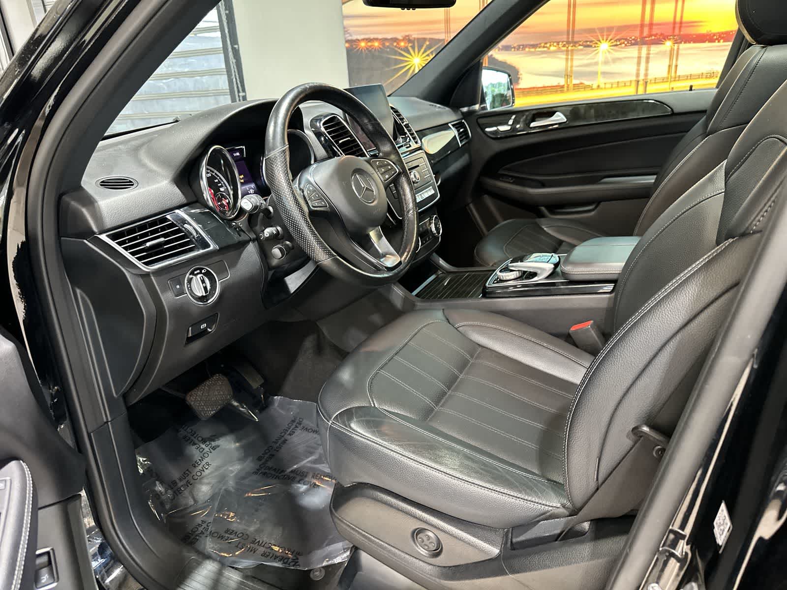 Thumbnail: 2018 Mercedes-Benz GLE - 14
