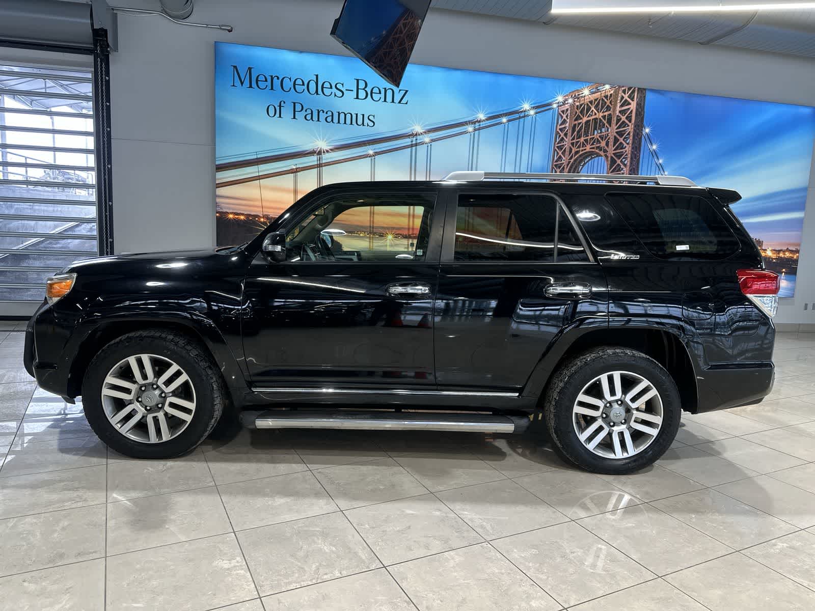 Thumbnail: 2011 Toyota 4Runner - 3