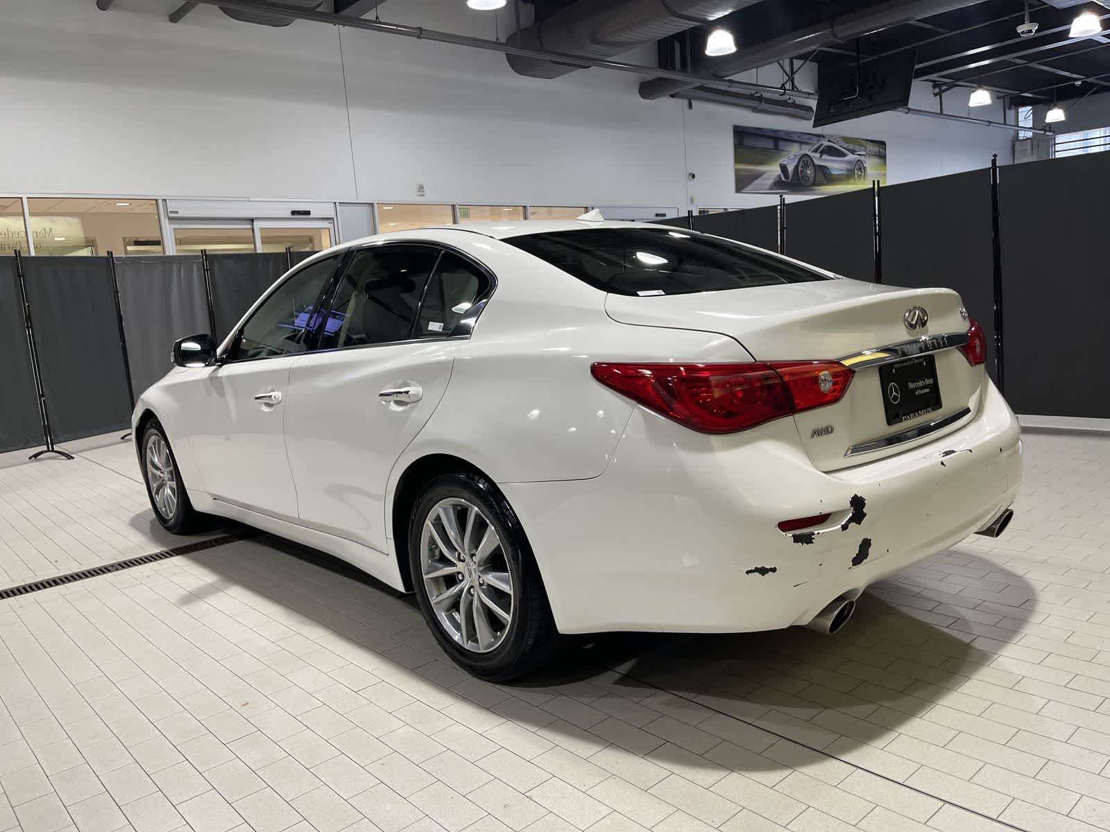 Thumbnail: 2017 INFINITI Q50 - 16