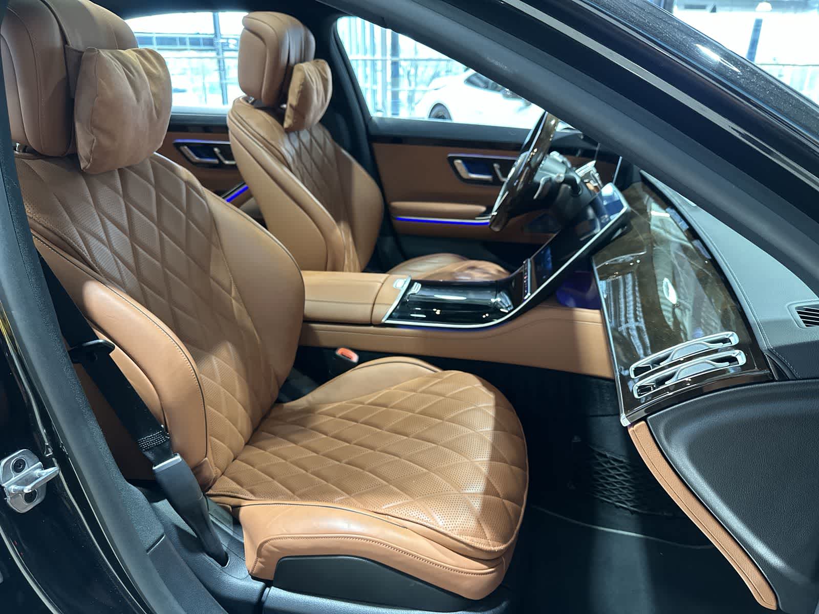 Thumbnail: 2022 Mercedes-Benz S-Class - 26