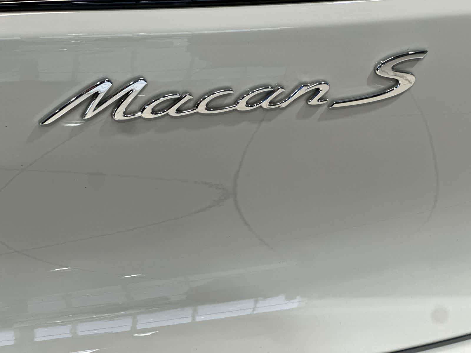 Thumbnail: 2025 Porsche Macan - 19