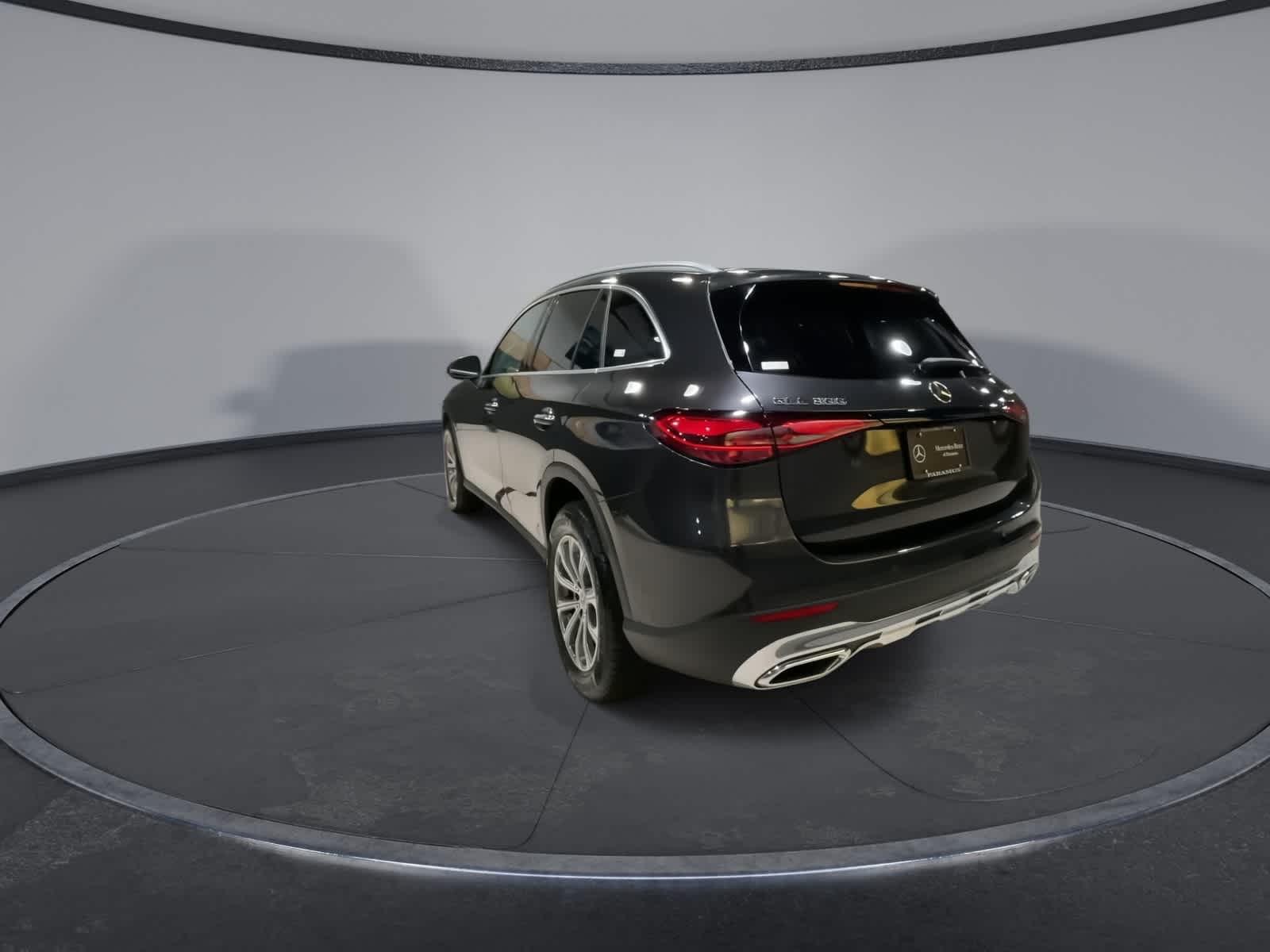 Thumbnail: 2025 Mercedes-Benz GLC - 9