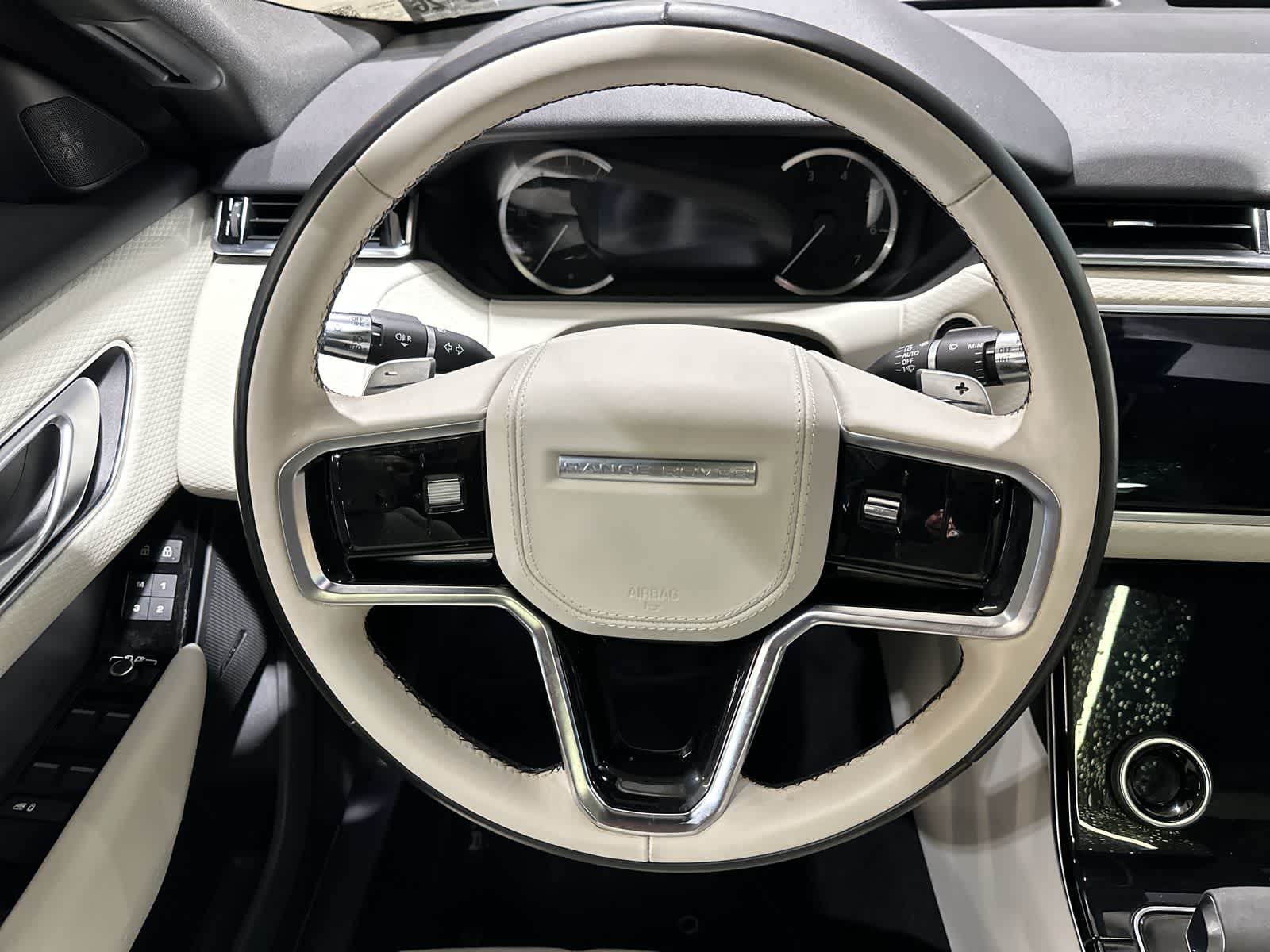 Thumbnail: 2021 Land Rover Range Rover Velar - 27