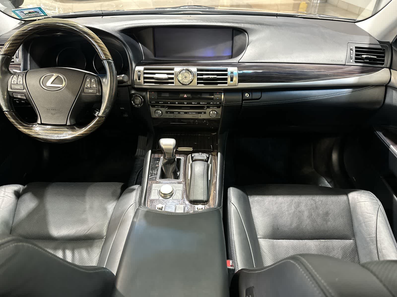 Thumbnail: 2016 Lexus LS - 22