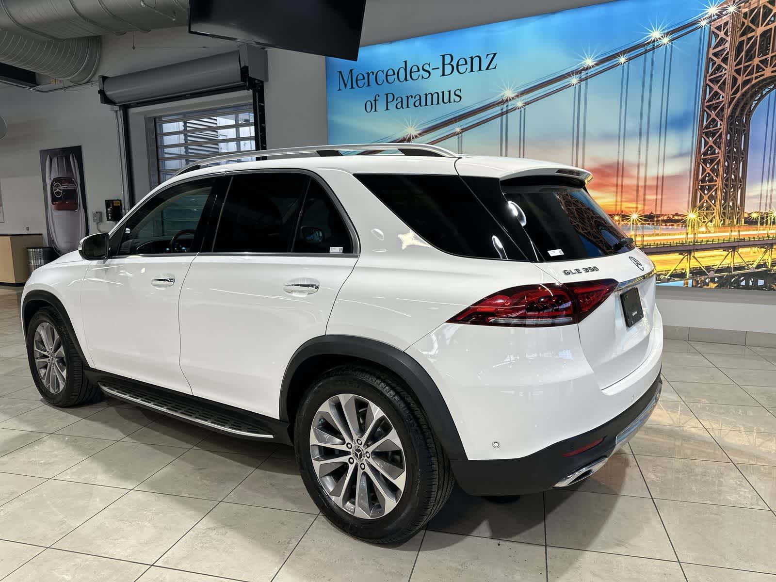 Thumbnail: 2021 Mercedes-Benz GLE - 16