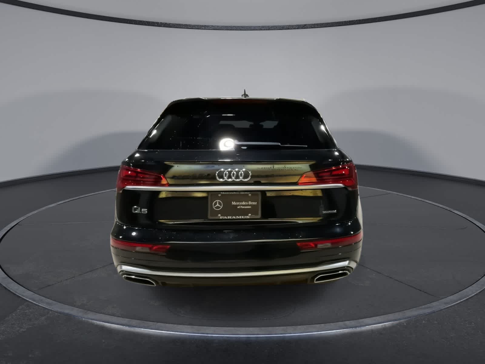Thumbnail: 2021 Audi Q5 - 9