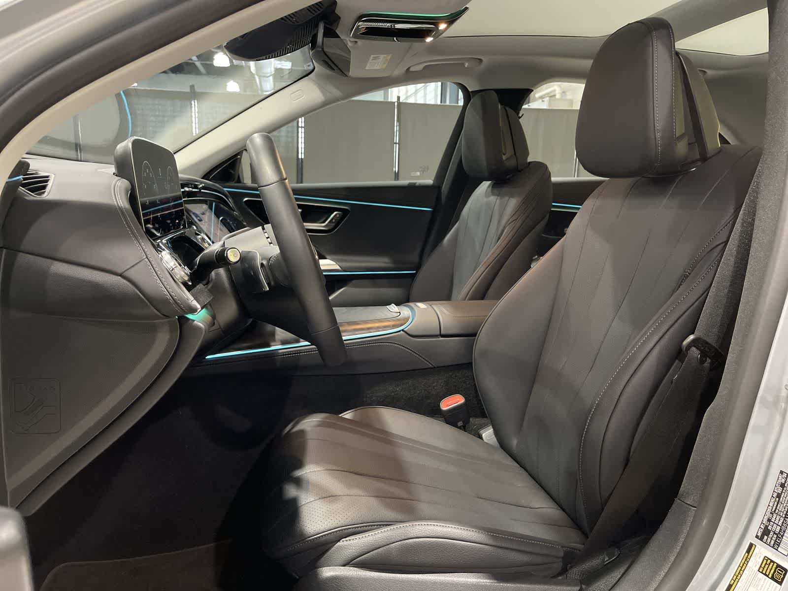 Thumbnail: 2025 Mercedes-Benz E-Class - 23