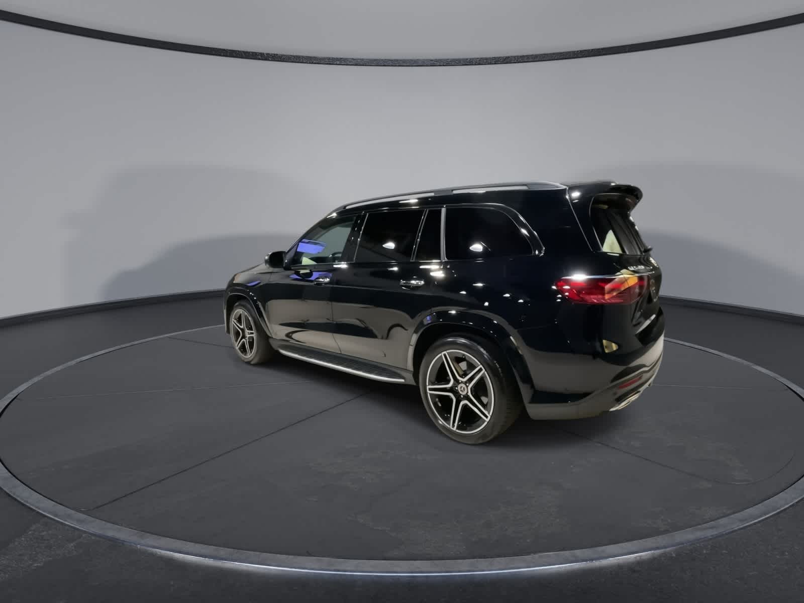 Thumbnail: 2025 Mercedes-Benz GLS - 8