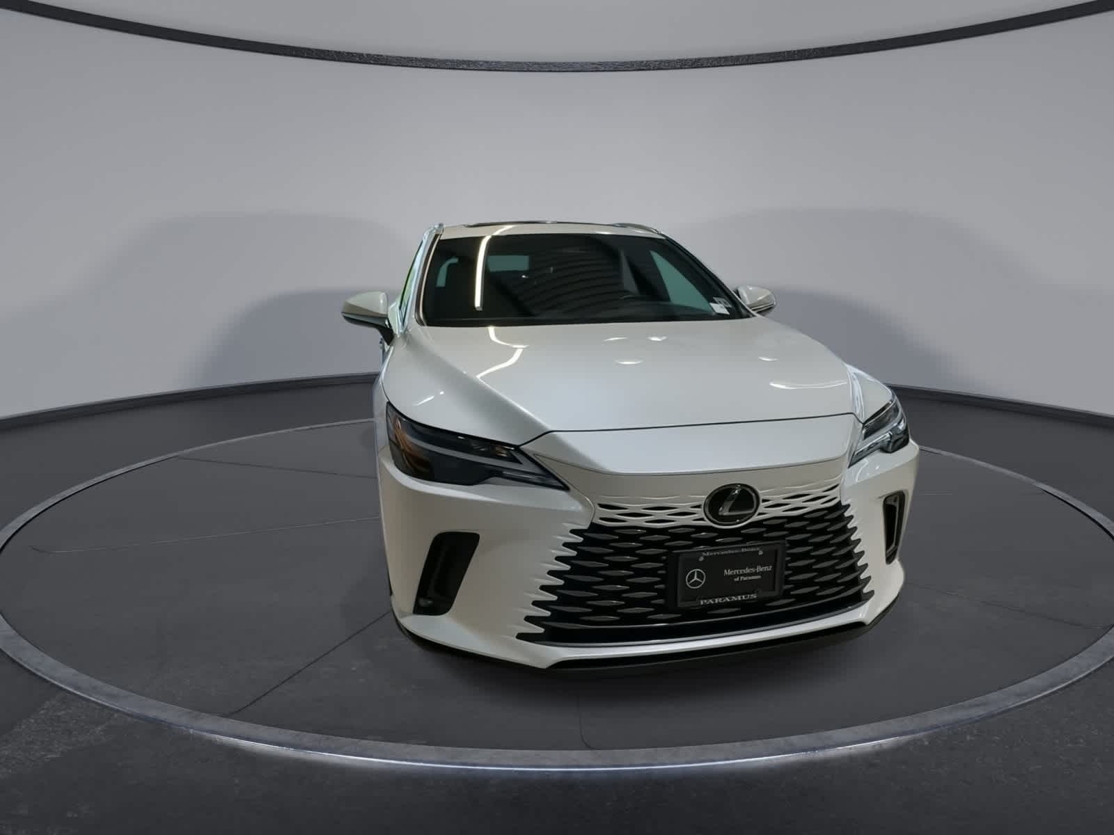 Thumbnail: 2023 Lexus RX - 3